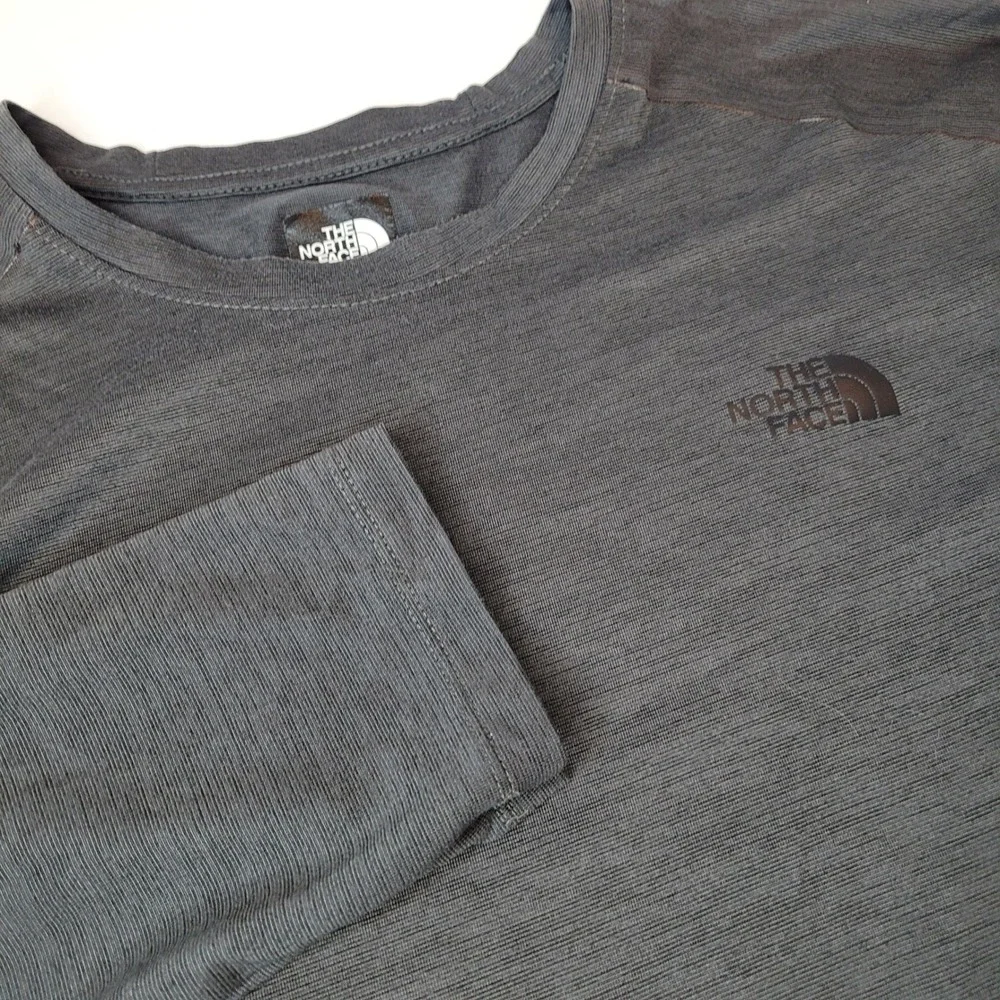 The North Face FlashDry Shirt Mens Large Grey Excellent Long Sleeve Activewear‎